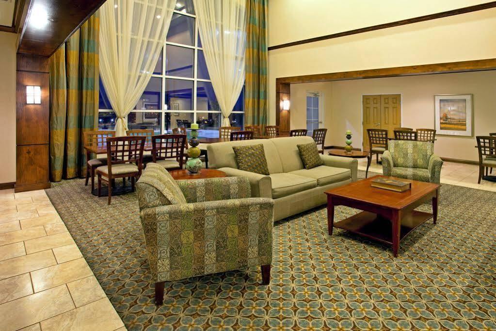 Staybridge - Airport By Ihg Hotel