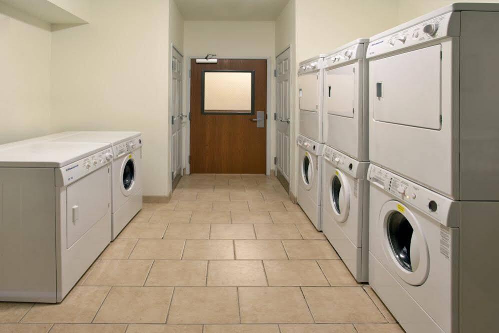 Staybridge - Airport By Ihg Hotel Albuquerque